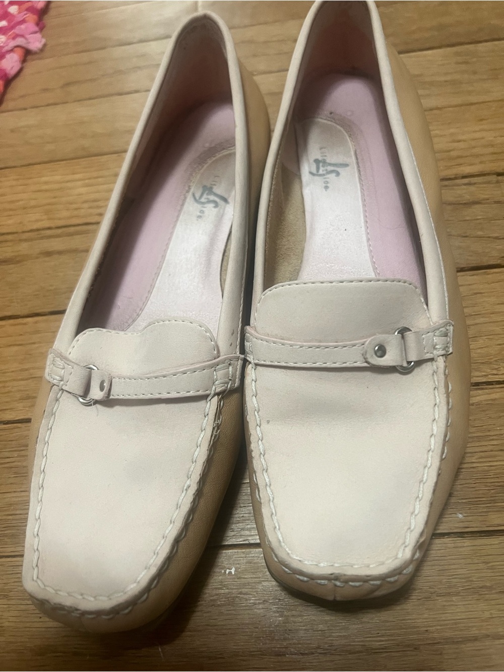 Life Stride Women’s Light and darker Beige Loafer Flats